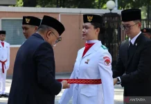 Indonesian Students in Beijing Prepare to Lead Independence Day Ceremony