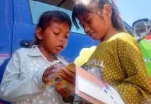 Mental Health Support for Children Prioritized After 7.7 M Earthquake in NTT