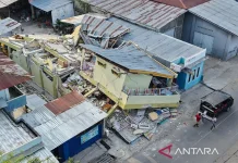 Govt Urged to Tighten Earthquake Building Regulations