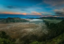 Bromo Reopens to Tourists After 13-Day Wildfire Operation