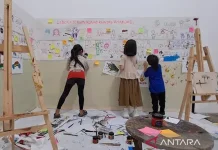 Magelang Youth Showcase Art at Ruang Khayal Anak