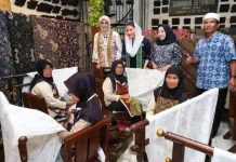 Surakarta Pushes Hand‑Drawn Batik at Trade Expo Indonesia