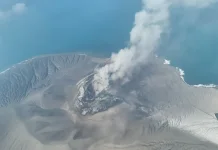 Cloud Seeding and Water Mist Used to Disperse Mount Anak Krakatau Ash