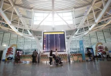 Indonesia Waives Overstay Fees Following Anak Krakatau Flight Disruptions
