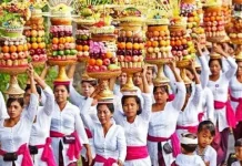 Hindu Women Named Pillars of Yadnya in Bali Ceremonies