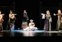 Indonesia-Japan Co-Production of "King Lear" Theater Staged in Jakarta