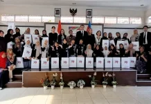 Azerbaijan Embassy Distributes Charitable Aid to Jakarta Orphanage