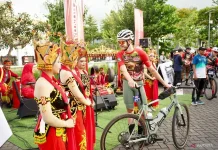 International Cyclists Explore Banyuwangi’s Rural Charm Through Gravel Race
