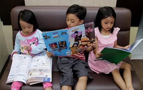 Lawmaker Speaks on Book Price Inequality Across Indonesia