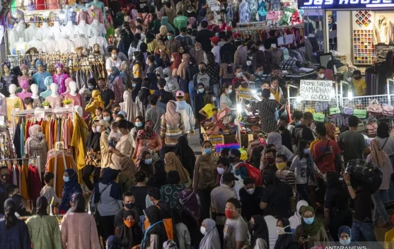 Indonesia’s Population Recorded at 288.3 Million