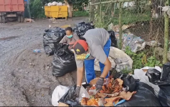Raja Ampat Intensifies Waste Management to Secure Sustainable Tourism ...