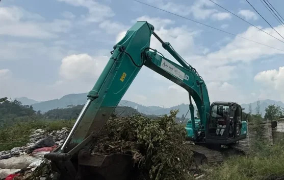Bandung Proposes Excavators to Speed Up Citarum Sediment Removal