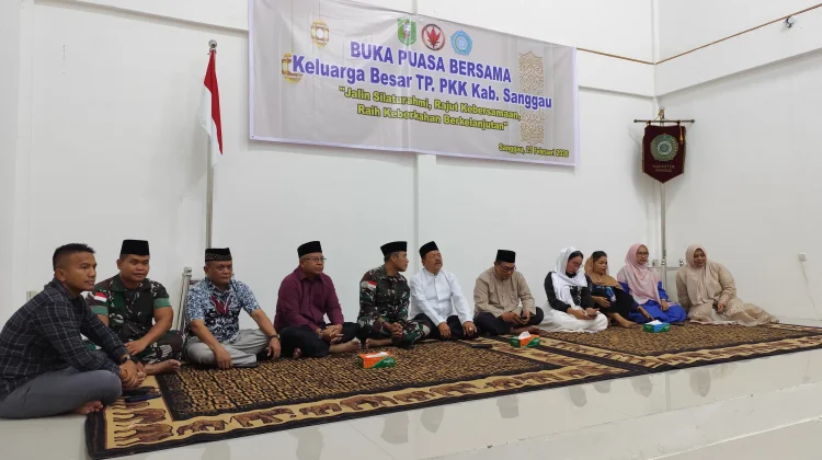 Bupati Sanggau Minta TP PKK Perkuat Kebersamaan