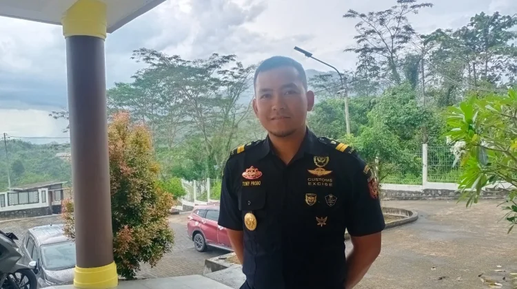 Bea Cukai Entikong Perkuat Pengawasan Lalulintas Barang