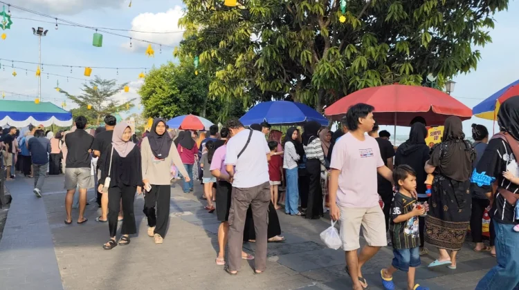 Festival Takjil Ramadan Sanggau Ramai Pengunjung