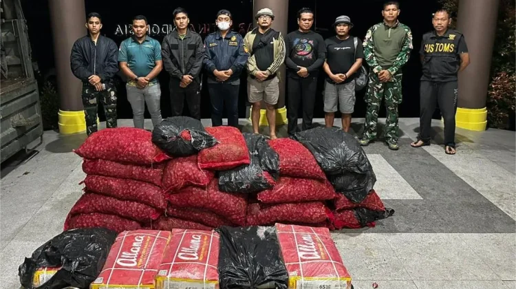 Jalur Tikus Entikong Jadi Pintu Masuk Pangan Ilegal Malaysia
