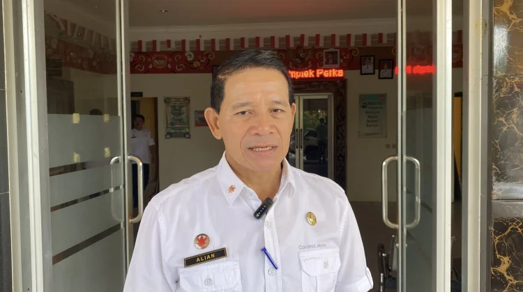 Pemkab Sanggau Ingatkan Kades Jangan Main Dana Desa