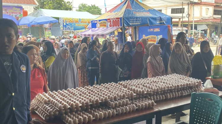 Disbunnak Kalbar Salurkan Telur Murah ke Sanggau