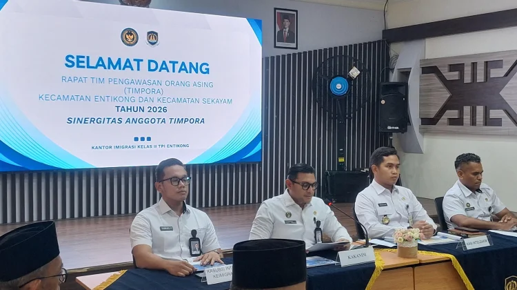 Timpora Entikong dan Sekayam Perkuat Pengawasan Orang Asing