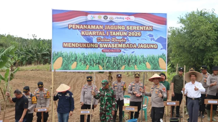 Polres Sanggau Beri Contoh Alternatif Pertanian Selain Sawit