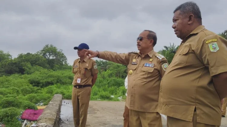 Bupati Ontot Minta Warga Ikut Gerakan Memilah Sampah