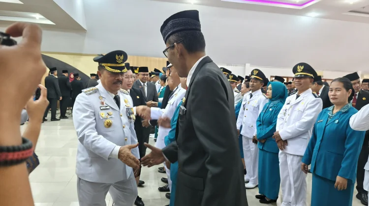 Bupati Ontot: ASN Siap Kerja, Bukan Masih Belajar
