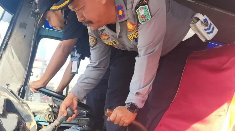 Dishub Sanggau Periksa Angkutan Penumpang Hadapi Mudik Lebaran