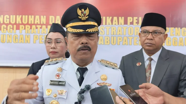 Bupati Sanggau Minta Pejabat Baru Cepat Beradaptasi