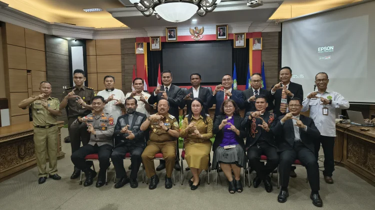 Wabup Sanggau: Peran Hamba Tuhan Penting Jaga Kondusivitas