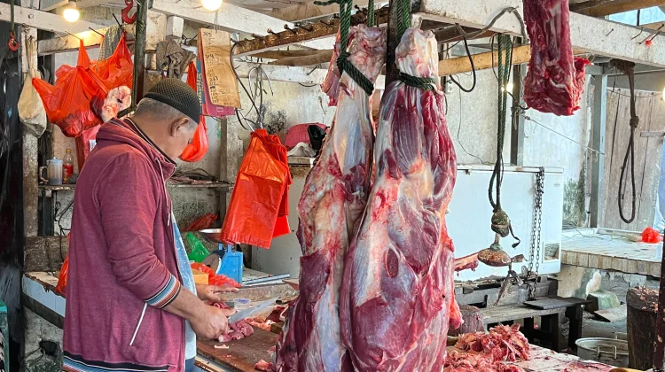 Harga Daging Sapi Melonjak, Warga Sanggau Tertekan