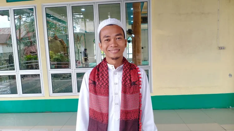Khutbah Idulfitri di Sekayam Usung Tema Rahasia Taqwa