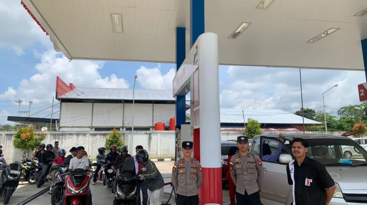 Polisi Pantau Stok dan Distribusi BBM di Entikong