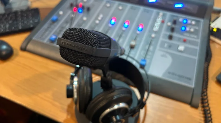 Eksistensi TV-Radio Tetap Dibutuhkan di Era Digital