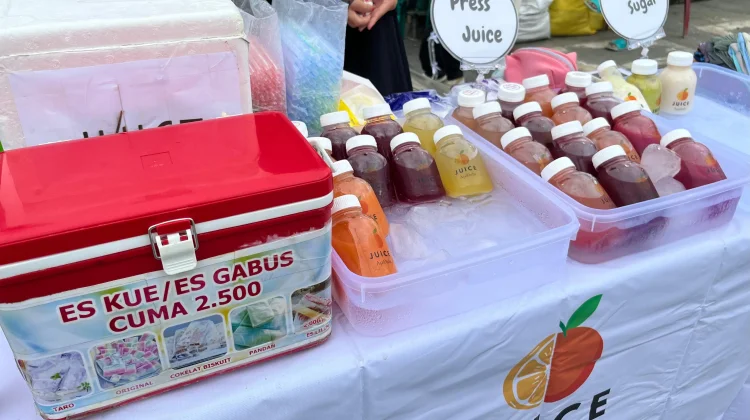Harga Plastik Naik, UMKM Lokal Sanggau Menjerit