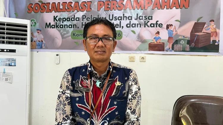DLH Sanggau: Plastik Mahal, Peluang Kurangi Sampah