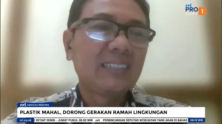 Kebijakan Plastik Dorong Kesadaran Lingkungan