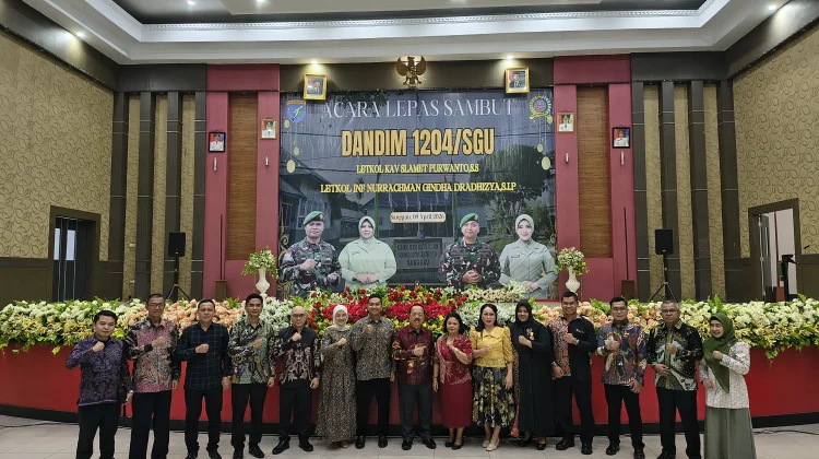 Kodim Sanggau Bangun Kampung Merah Putih di Perbatasan