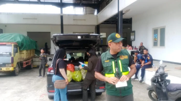 Ekspor dari PLBN Entikong ke Malaysia Meningkat