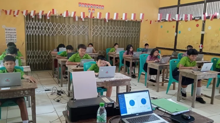 Ratusan Siswa Sekayam Ikuti Tes Kemampuan Akademik