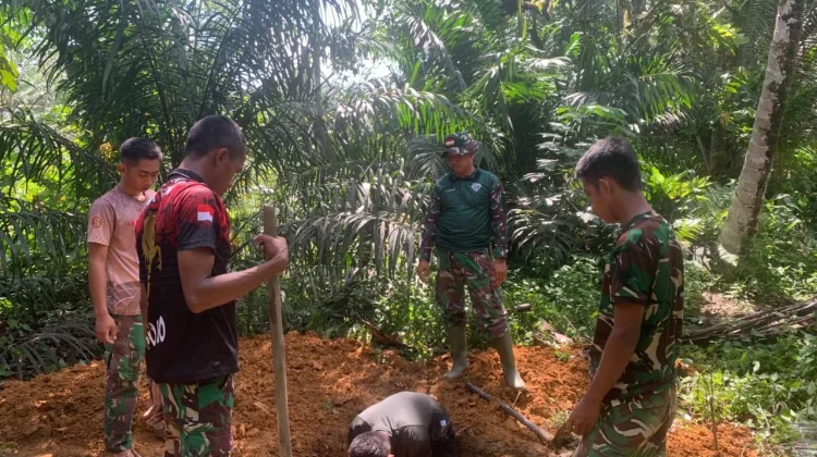 TMMD Sanggau Percepat MCK Semayang