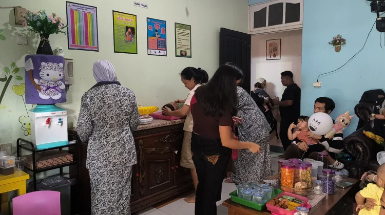 IBI Sanggau Ajak Warga Manfaatkan Imunisasi-KB Gratis