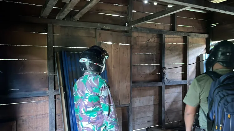 Satgas TMMD Kodim Sanggau Rehab Lima Rumah Warga