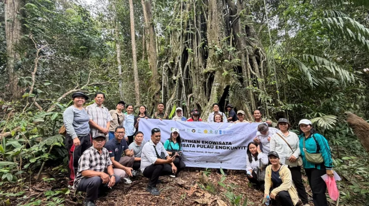 FOLUR Dorong Pemanfaatan Limbah Sawit dan Ekowisata Berkelanjutan di Sanggau