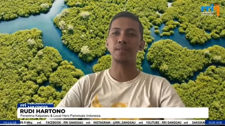 Pemuda Sungai Kakap Bangkitkan Mangrove Kalimantan Barat