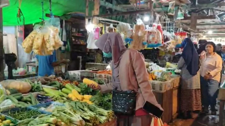 Pedagang Sanggau Sebut Program Makan Bergizi Serap Pasokan