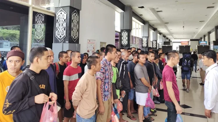 Pemulangan PMI Bermasalah Melalui Entikong Kian Masif