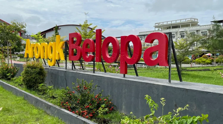 DLH Sanggau: Pengunjung Diminta Jaga Kebersihan Taman Arong’k Belopa