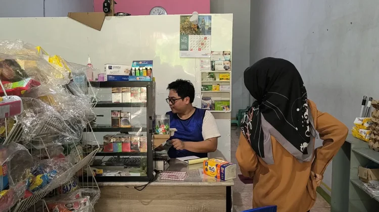Harga Plastik Es di Sanggau Naik Hingga 65 Persen