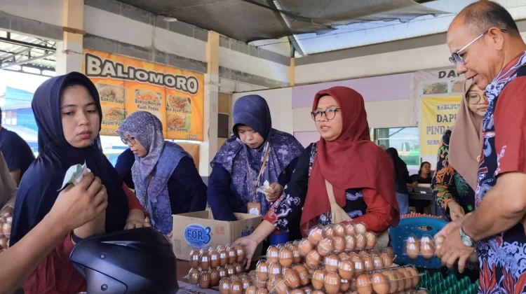 Antusias Warga Tinggi, Sepuluh Ribu Butir Telur Ludes