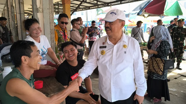 Bupati Sanggau: Penataan Pasar Jarai untuk Estetika Kota